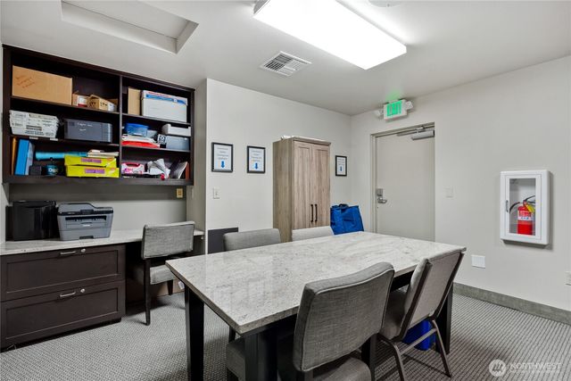 812 Davis Place S, Seattle, WA 98144