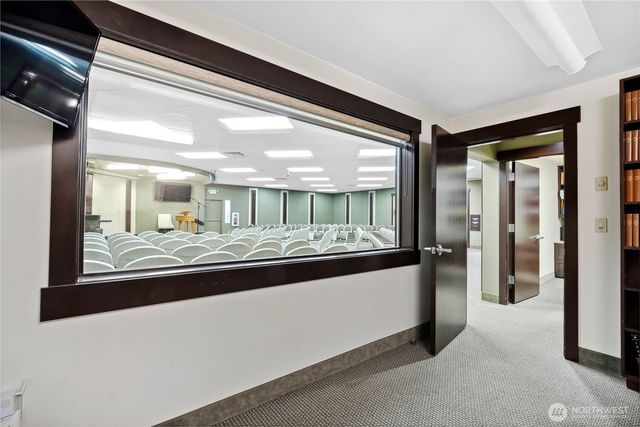 812 Davis Place S, Seattle, WA 98144