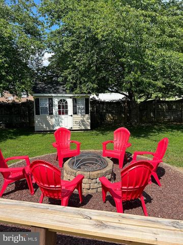 2217 CHEROKEE DR, Westminster, MD 21157