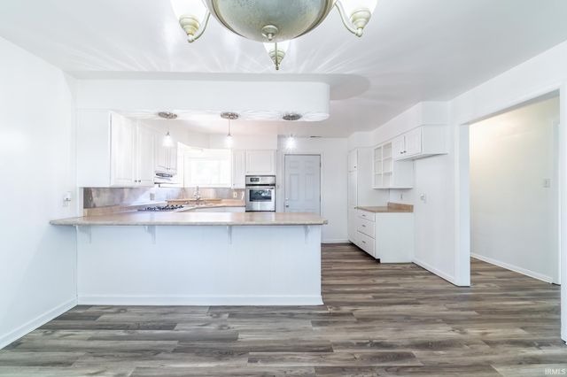 130 E Hoover Drive, Fort Wayne, IN 46816