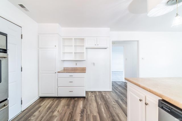 130 E Hoover Drive, Fort Wayne, IN 46816