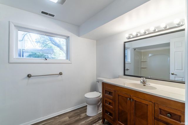 130 E Hoover Drive, Fort Wayne, IN 46816
