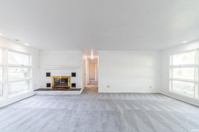 130 E Hoover Drive, Fort Wayne, IN 46816