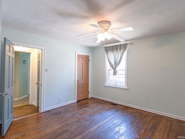 1128 Somerset Lane, Fort Wayne, IN 46805