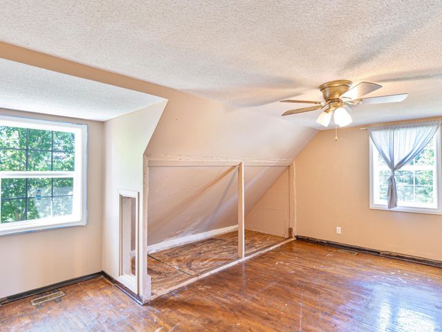 1128 Somerset Lane, Fort Wayne, IN 46805