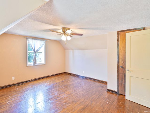 1128 Somerset Lane, Fort Wayne, IN 46805