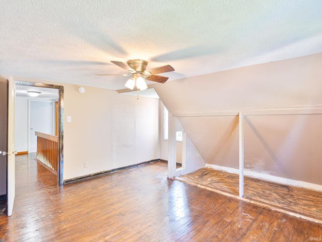 1128 Somerset Lane, Fort Wayne, IN 46805