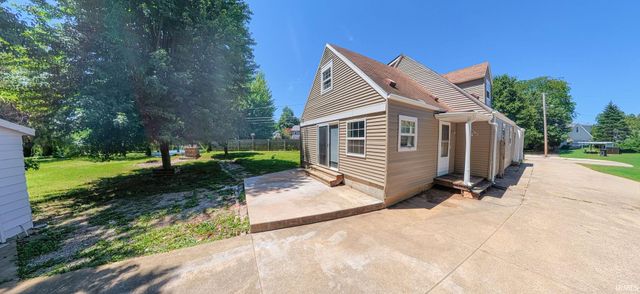 1128 Somerset Lane, Fort Wayne, IN 46805