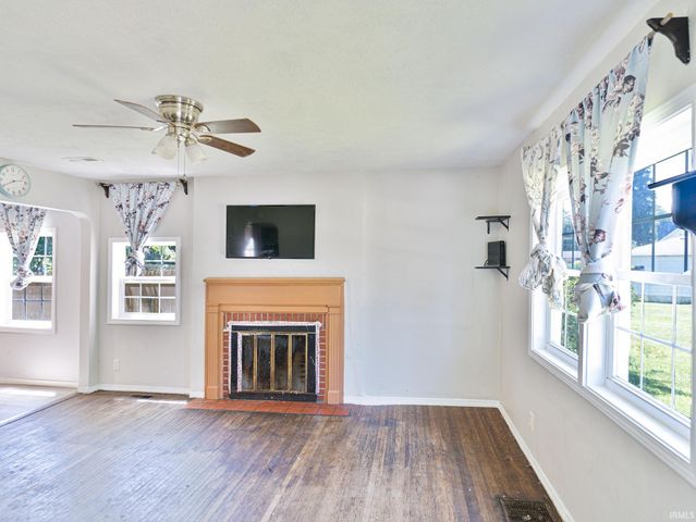 1128 Somerset Lane, Fort Wayne, IN 46805