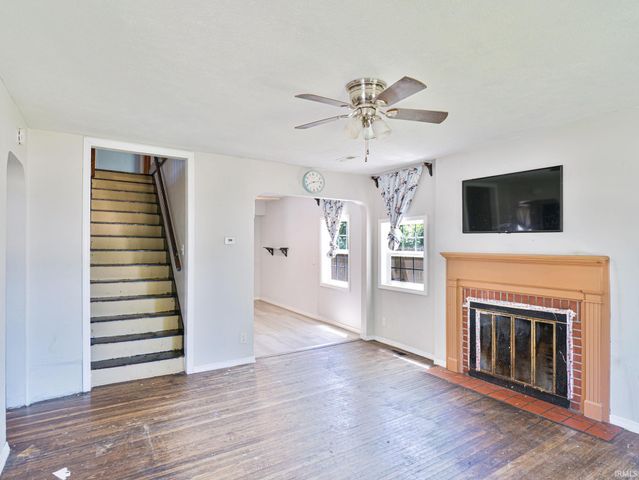 1128 Somerset Lane, Fort Wayne, IN 46805