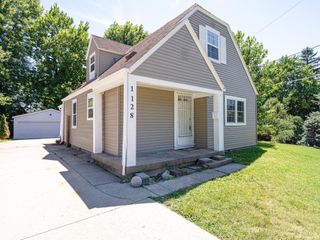1128 Somerset Lane, Fort Wayne, IN 46805