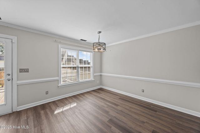 1013 Bristolmoor Drive, Winterville, NC 28590