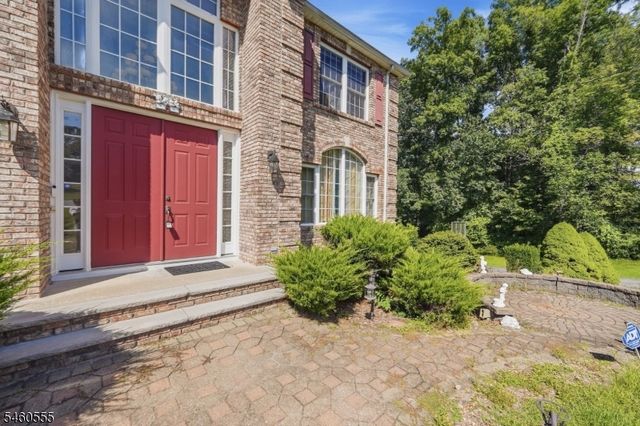 6 Andre Ct, Hardyston Twp., NJ 07416