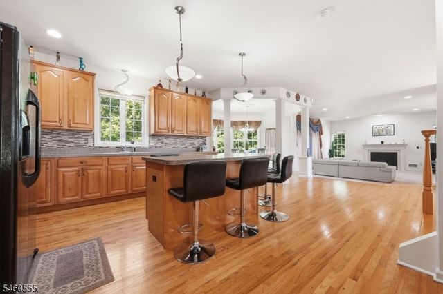 6 Andre Ct, Hardyston Twp., NJ 07416