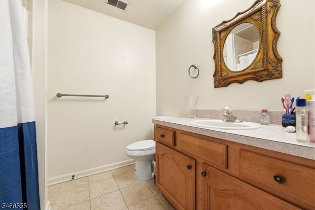 6 Andre Ct, Hardyston Twp., NJ 07416