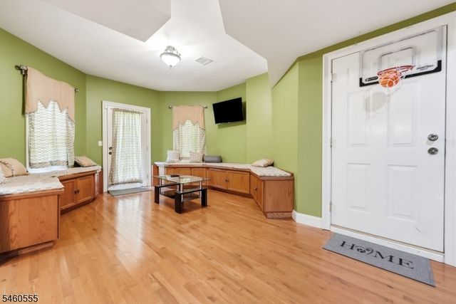 6 Andre Ct, Hardyston Twp., NJ 07416