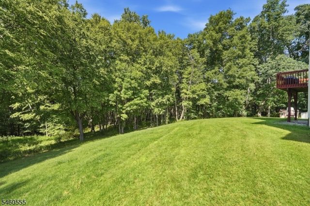 6 Andre Ct, Hardyston Twp., NJ 07416