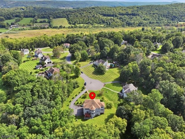 6 Andre Ct, Hardyston Twp., NJ 07416