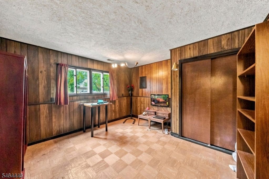 1 Hidden Lake Dr, North Brunswick Twp., NJ 08902 — photo 4