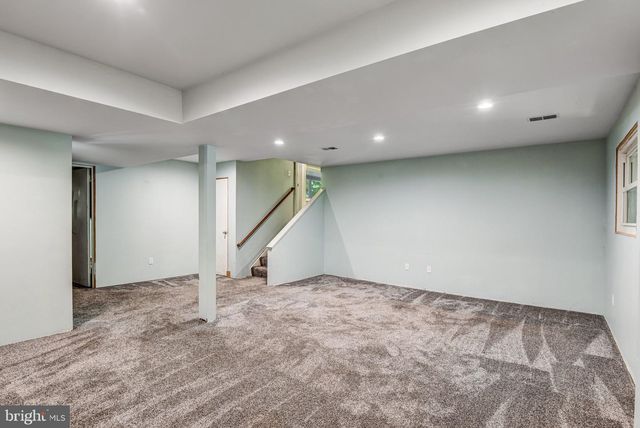 7199 MILL RUN DR, Warrenton, VA 20187