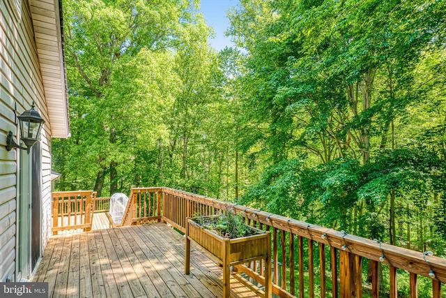 7199 MILL RUN DR, Warrenton, VA 20187