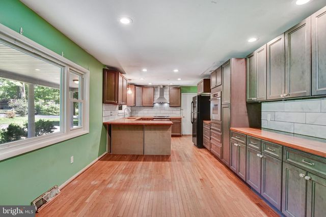 7199 MILL RUN DR, Warrenton, VA 20187