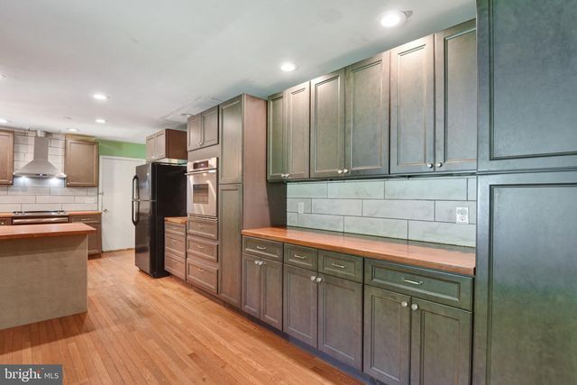 7199 MILL RUN DR, Warrenton, VA 20187