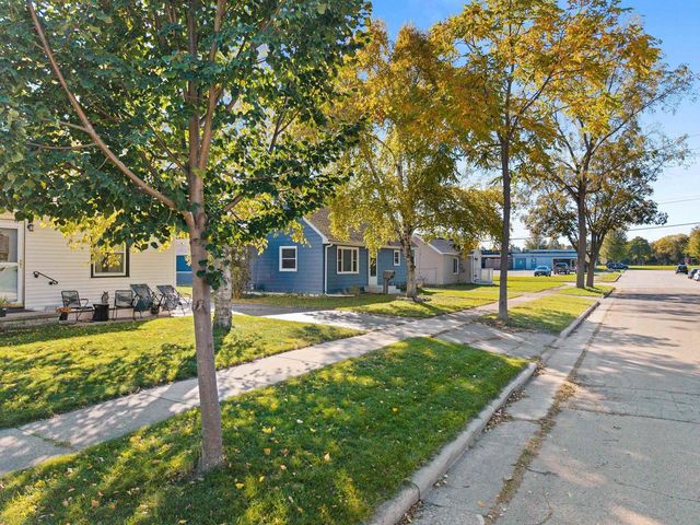 1408 N WAYNE STREET, Appleton, WI 54911