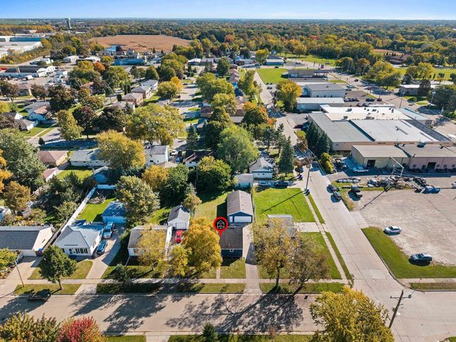 1408 N WAYNE STREET, Appleton, WI 54911