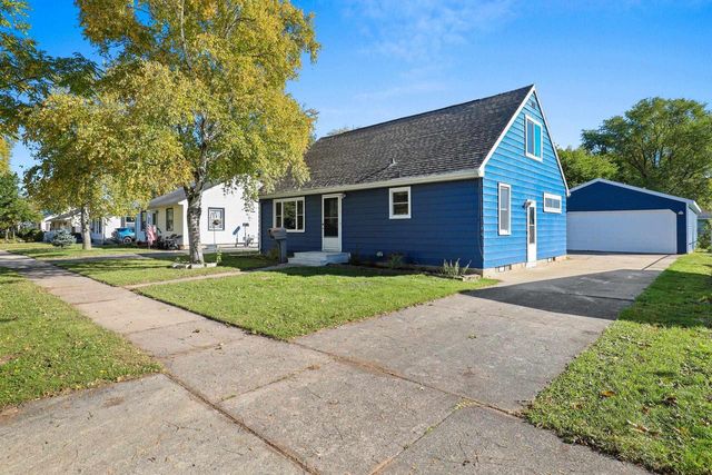 1408 N WAYNE STREET, Appleton, WI 54911