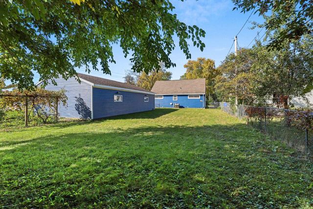 1408 N WAYNE STREET, Appleton, WI 54911
