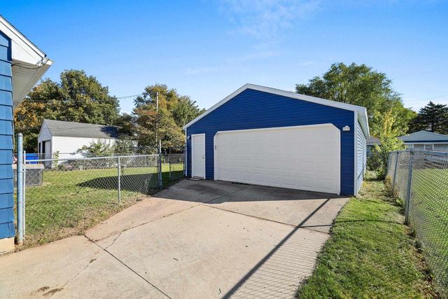 1408 N WAYNE STREET, Appleton, WI 54911