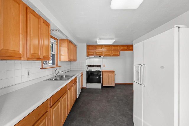 1408 N WAYNE STREET, Appleton, WI 54911