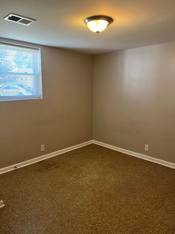 4207 Greenbrier Lane, Richton Park, IL 60471