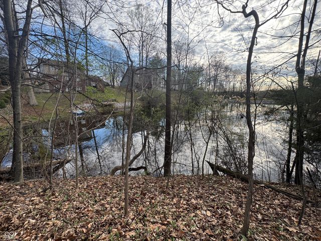 2945 Fox Court E, Martinsville, IN 46151