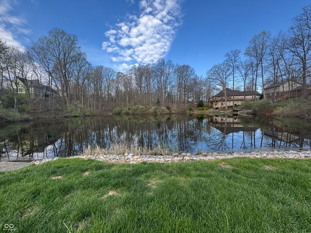 2945 Fox Court E, Martinsville, IN 46151