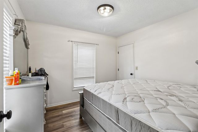 1112 27th Street, Des Moines, IA 50311