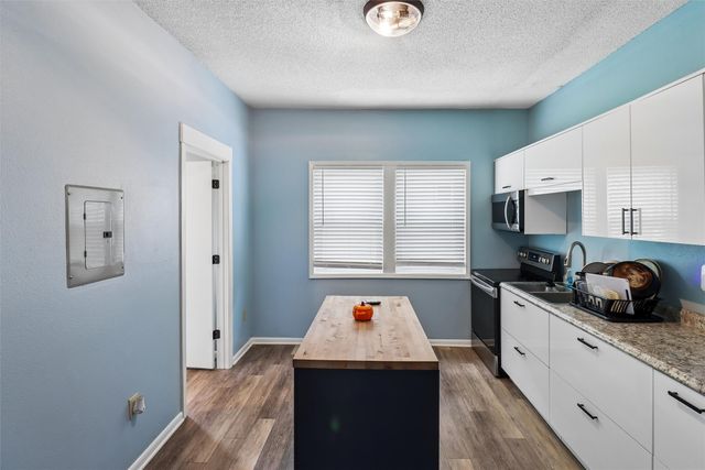 1112 27th Street, Des Moines, IA 50311