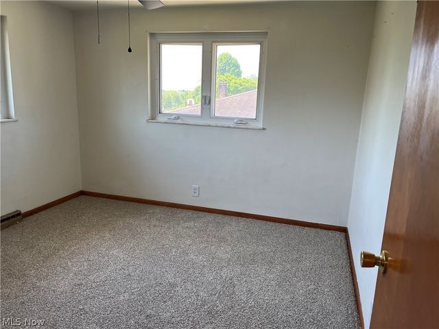 128 Grandview Drive, Wintersville, OH 43953
