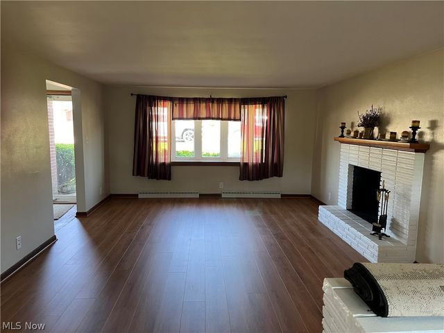 128 Grandview Drive, Wintersville, OH 43953