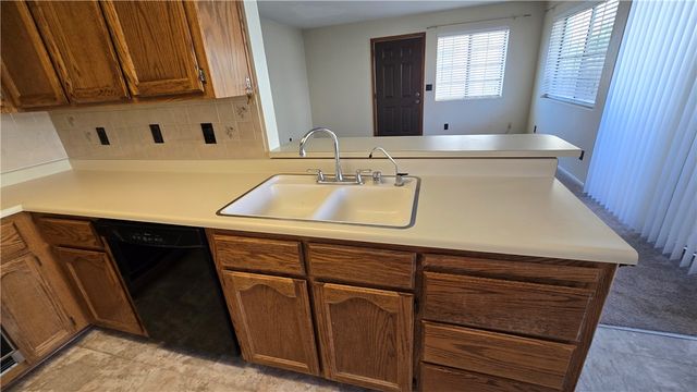 1190 Ramar Road 27, Bullhead City, AZ 86442