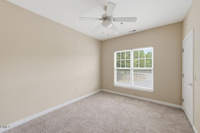 102 Campus Walk Trail 200, Elon, NC 27244