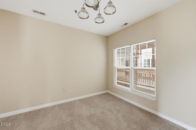 102 Campus Walk Trail 200, Elon, NC 27244
