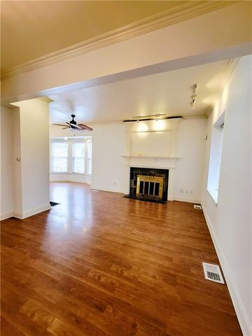 2739 Garfield Avenue, Kansas City, MO 64109