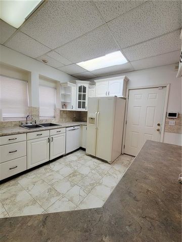 2739 Garfield Avenue, Kansas City, MO 64109