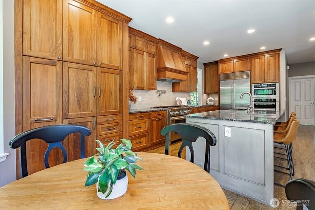 20700 76th Avenue SE, Snohomish, WA 98296