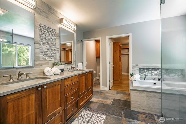 20700 76th Avenue SE, Snohomish, WA 98296