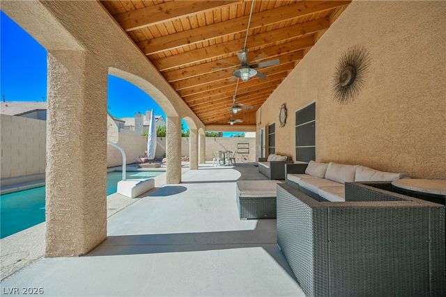 9455 Supernova Court, Las Vegas, NV 89123