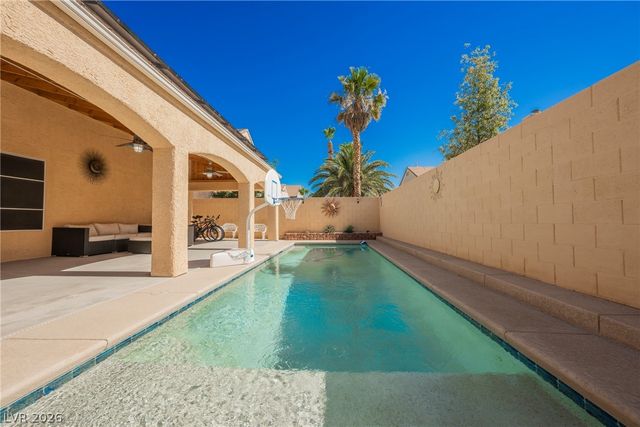 9455 Supernova Court, Las Vegas, NV 89123