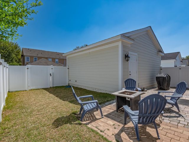 4279 Raleigh Way, Tallahassee, FL 32311